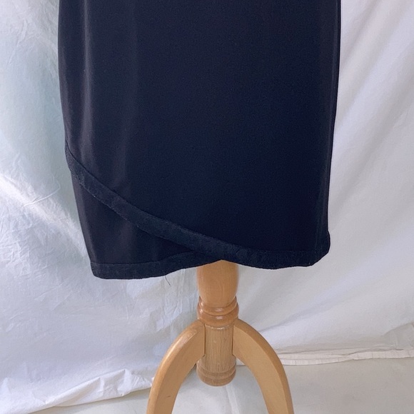 Cynthia Steffe 'Billie' Tulip Hem Lace Inset Dress - Picture 6 of 11